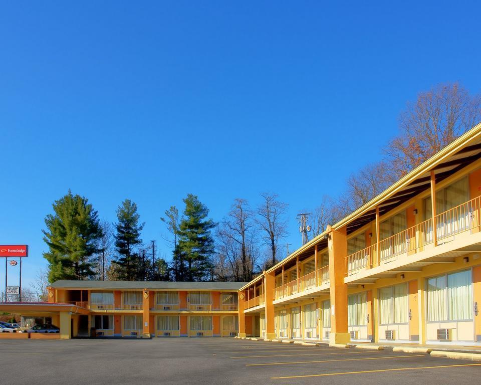 Econo Lodge Wytheville I-77 & I-81 Экстерьер фото