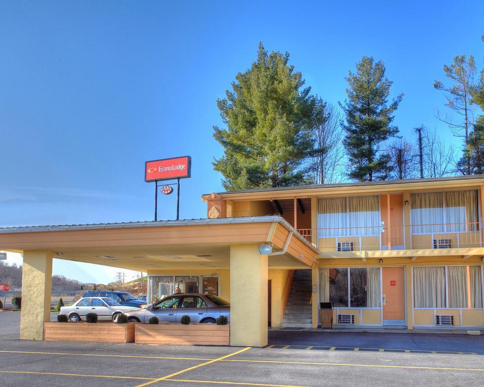 Econo Lodge Wytheville I-77 & I-81 Экстерьер фото