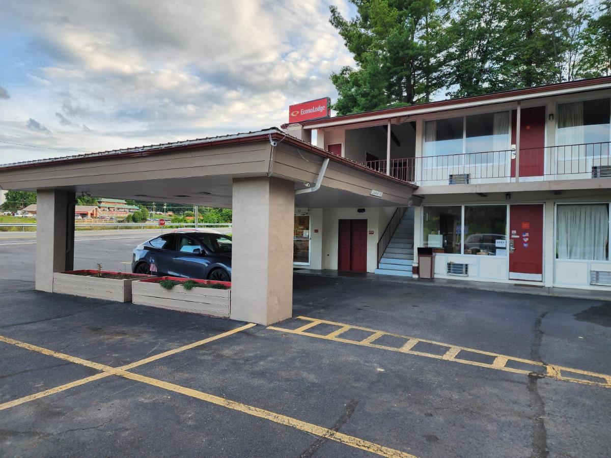Econo Lodge Wytheville I-77 & I-81 Экстерьер фото